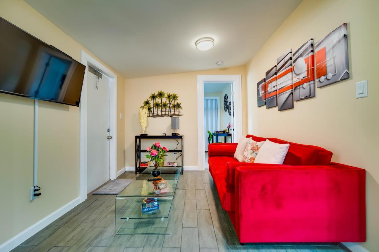 Beach Chairs, Good Kitchen, Strong Wifi On 14Th Ave Fort Lauderdale Bagian luar foto