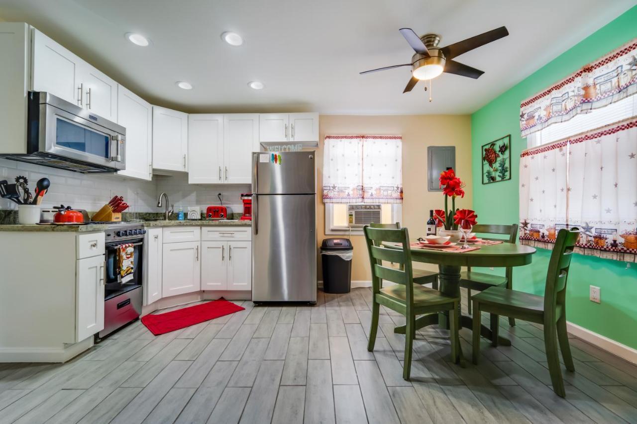 Beach Chairs, Good Kitchen, Strong Wifi On 14Th Ave Fort Lauderdale Bagian luar foto